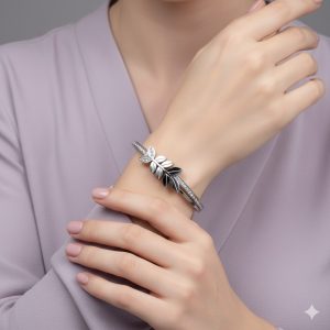 Alternative view of Bracciale Rigid Foglie | Acciaio Inossidabile | Apri & Chiudi a Molla